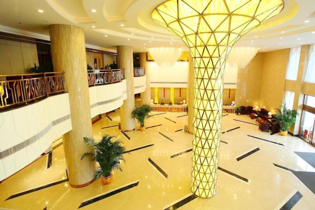 Grand Metropark Hotel Shangqiu Zewnętrze zdjęcie